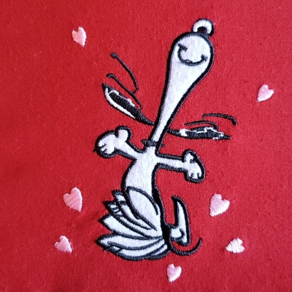 Pottery Barn Valentine Snoopy Peanuts Mailbox Chairbacker - Picture 2 of 5